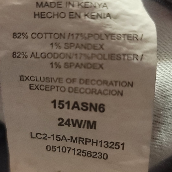 Capris - Picture 3 of 3